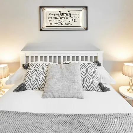 4 Glencoe Γουίτμπι